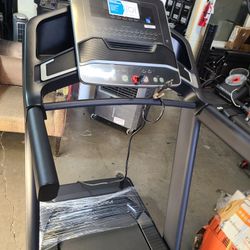 Proform Carbon TLX Treadmill- 12% incline 12mph max speed   - 20x60 belt - 500$ 