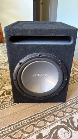 11 Inch KenWood Speaker and Ampflier