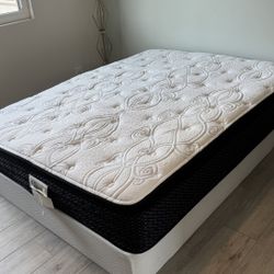 Queen Size Mattress And Box Spring