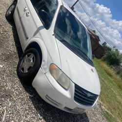 2006 Chrysler Town & country