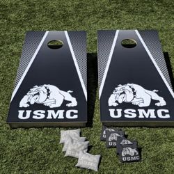 USMC Custom cornhole boards, bags, and cover.