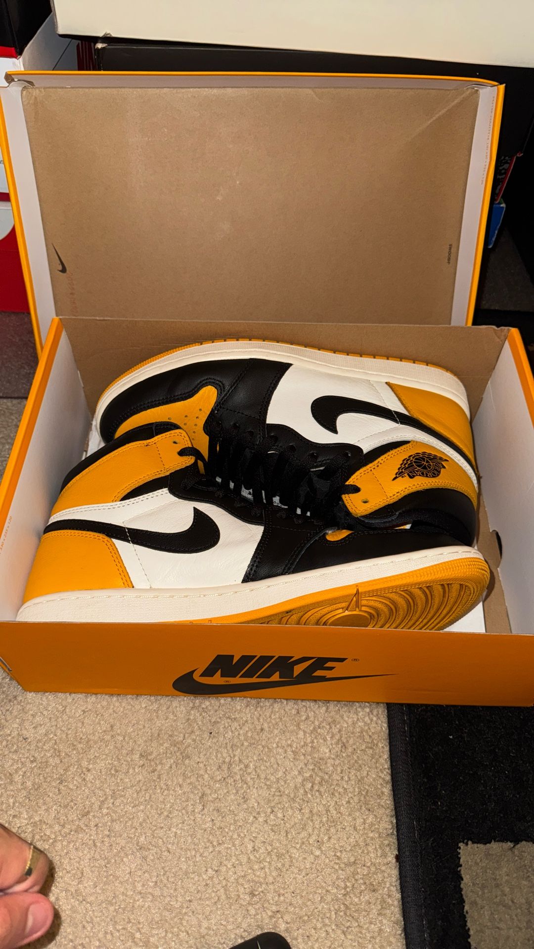 Jordan 1 High “Taxi”