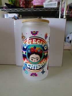 Frida  cafecito  y chisme