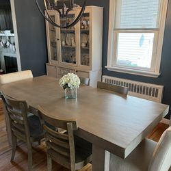 Pottery Barn Dining Room Table 