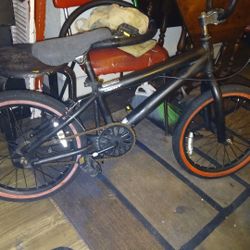 18 Inch Kent Abyss BMX 