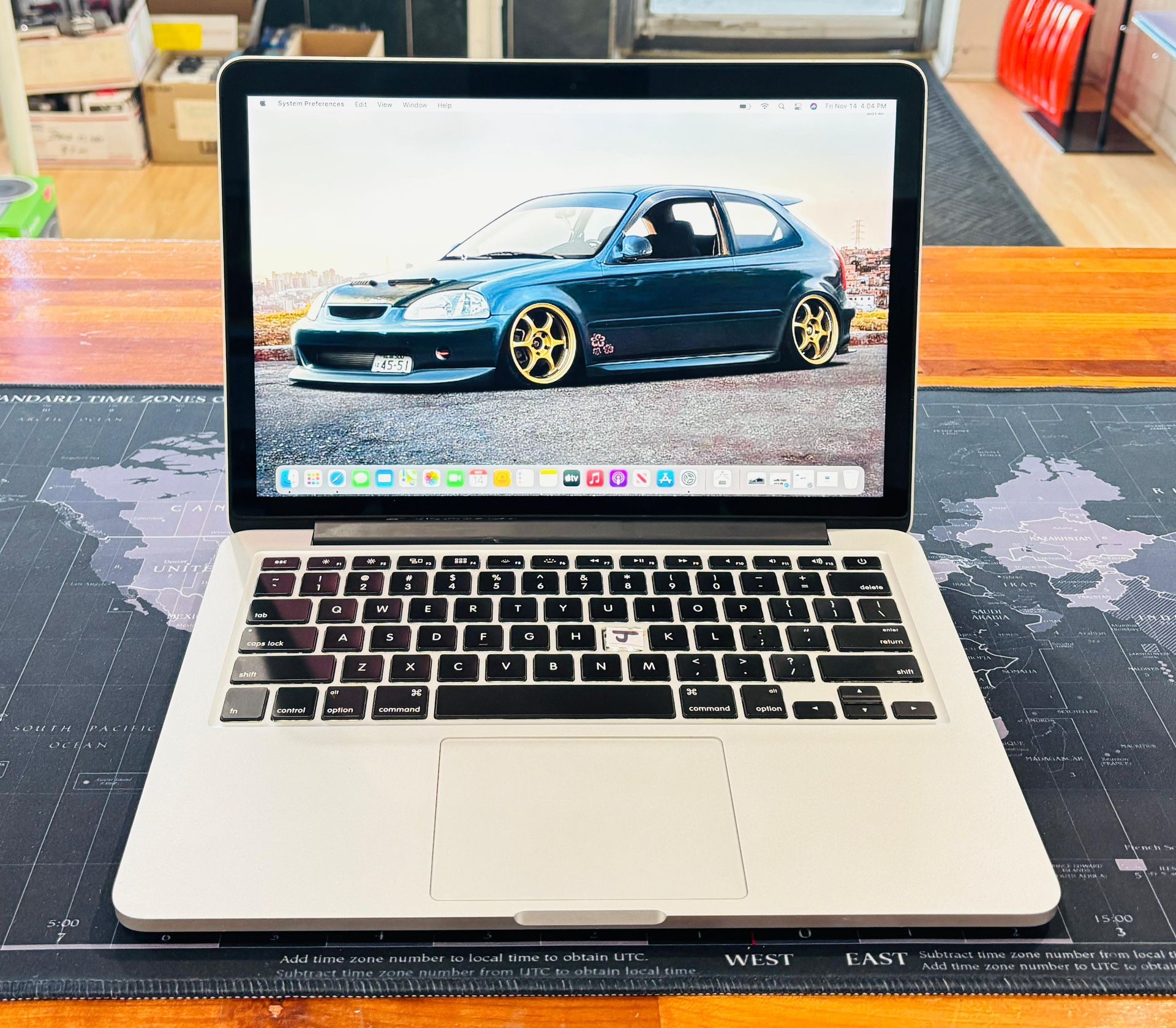 Apple Macbook Pro 2.6Ghz Core i5 8GB 500GB Fully Functional