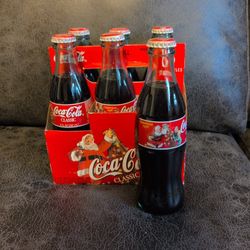 1998 Christmas Coca Cola Bottles, 6 Pack