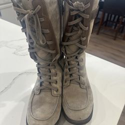 Northface Boots Size 8.5