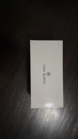 Tory Burch black woman sunglasses