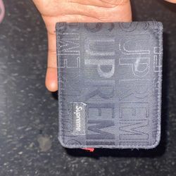 supreme wallet
