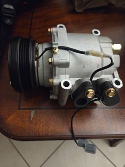 AC Compressor for Honda Civic 1(contact info removed) Brand New Denso