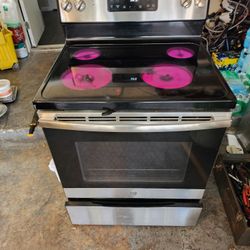 GE Stove 
