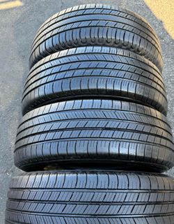 195 65 r15 Michelin en perfectas condiciones de Vida las 4