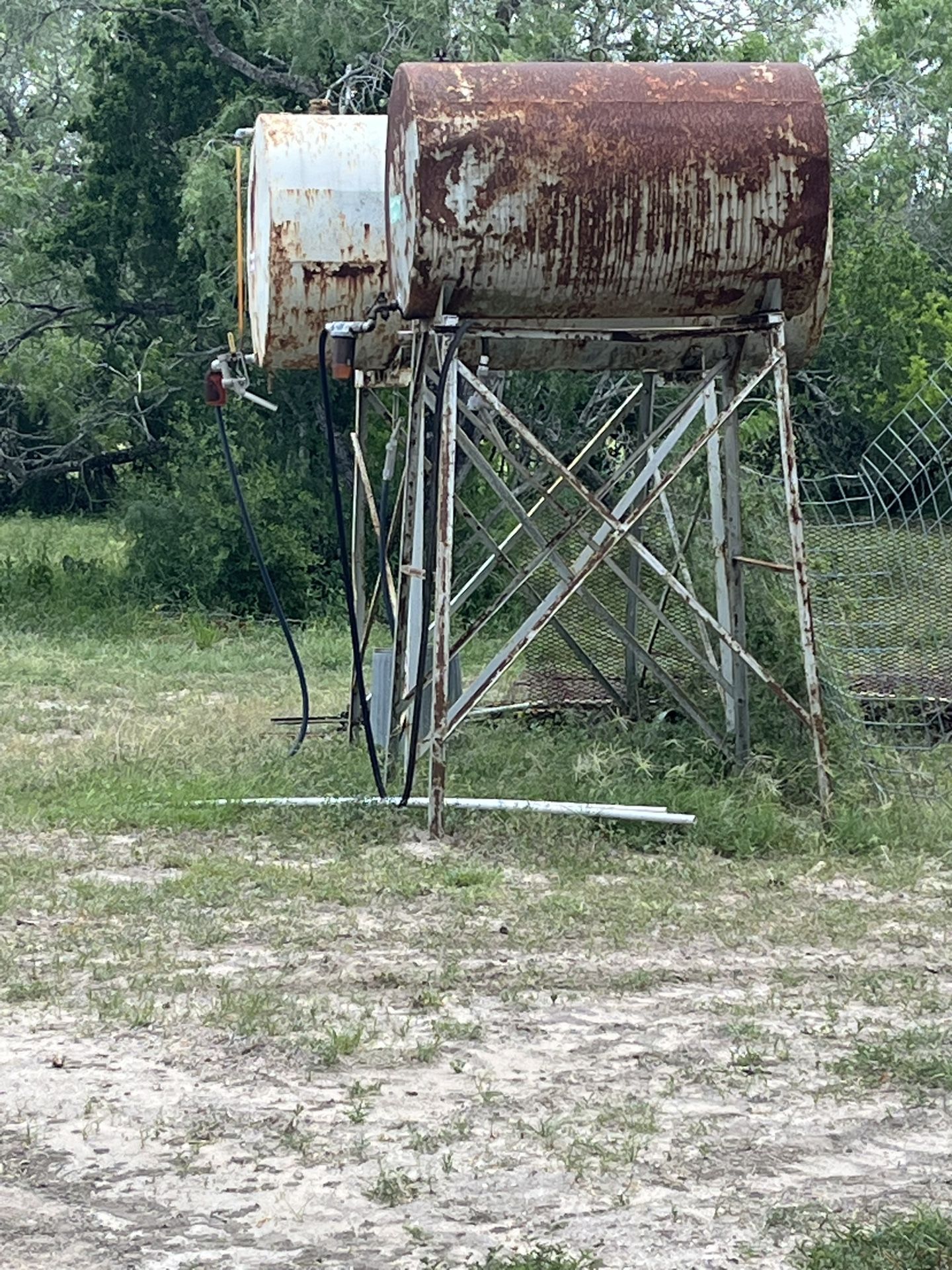 Diesel Overhead Storage Tanks