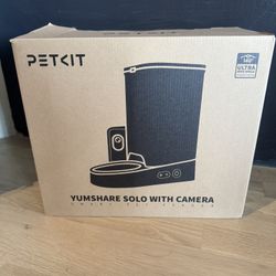 Brand New! Electronic Pet Feeder PETKIT YumShare Solo Smart Pet Feeder with built-in camera. 