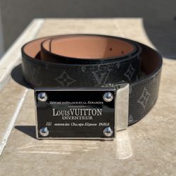 Louis Vuitton Inventeur Belt for Sale in Davenport, FL - OfferUp