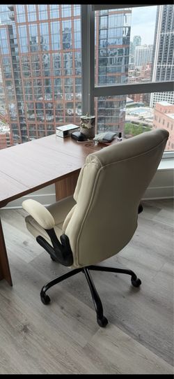 Brand new executive chair (still in box)