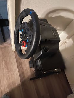 Logitech G29 Racing Wheel with Pedals