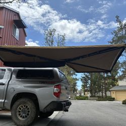 CVT 270 Batwing Awning