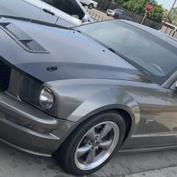 2005 Ford Mustang