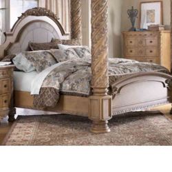 7PC Bedroom Set  $600.00