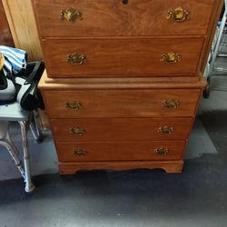 Edison Little Fields Dresser