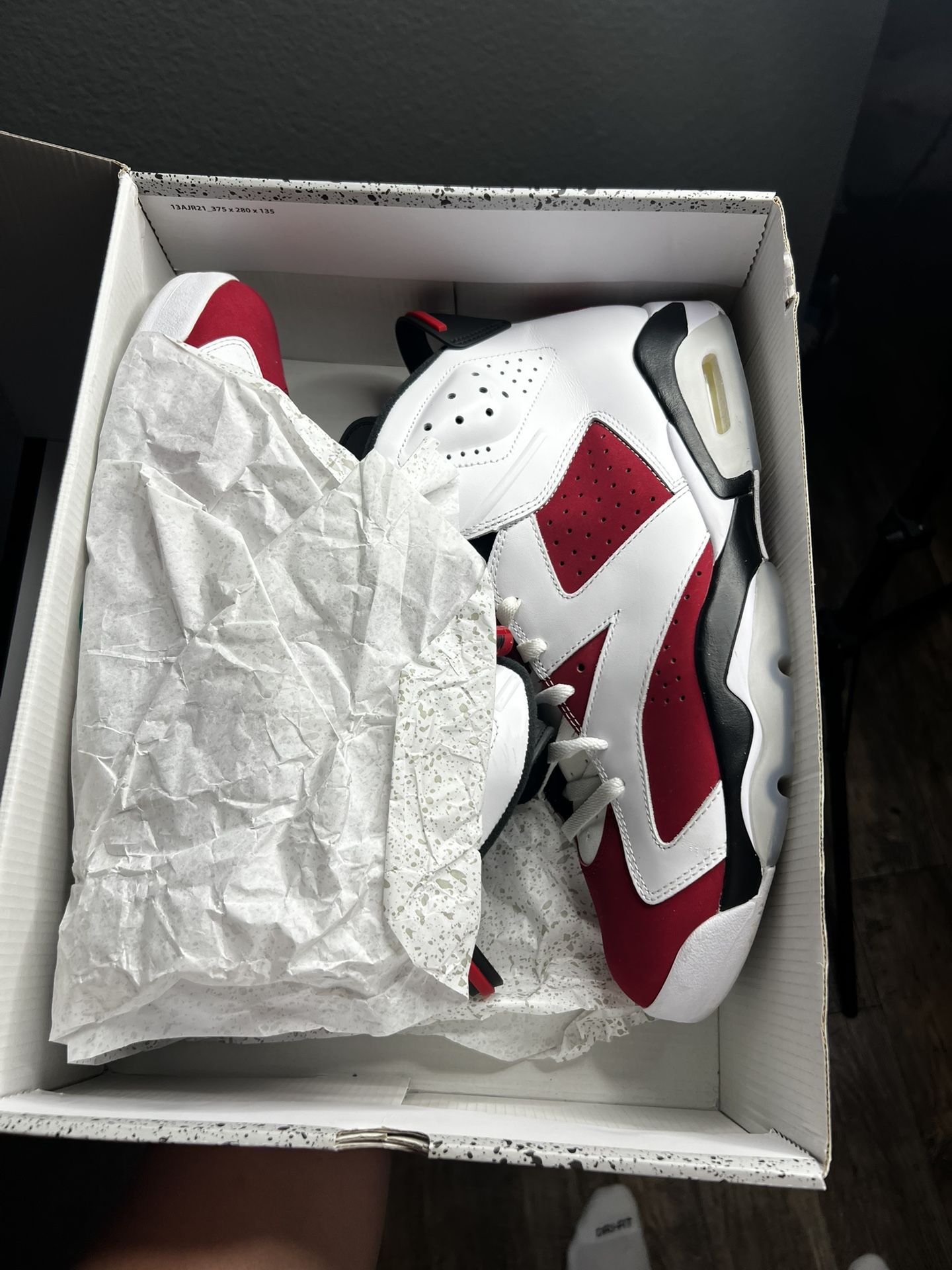 Jordan 6 Retro “Carmine”