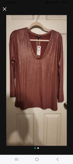 Metallic Berry Express Blouse M OVERSIZED $20