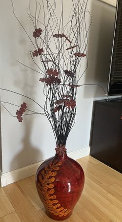 Decorative Vase With insert 
