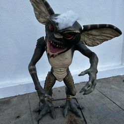 Gremlin Statue