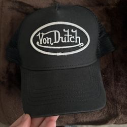 VON DUTCH HAT