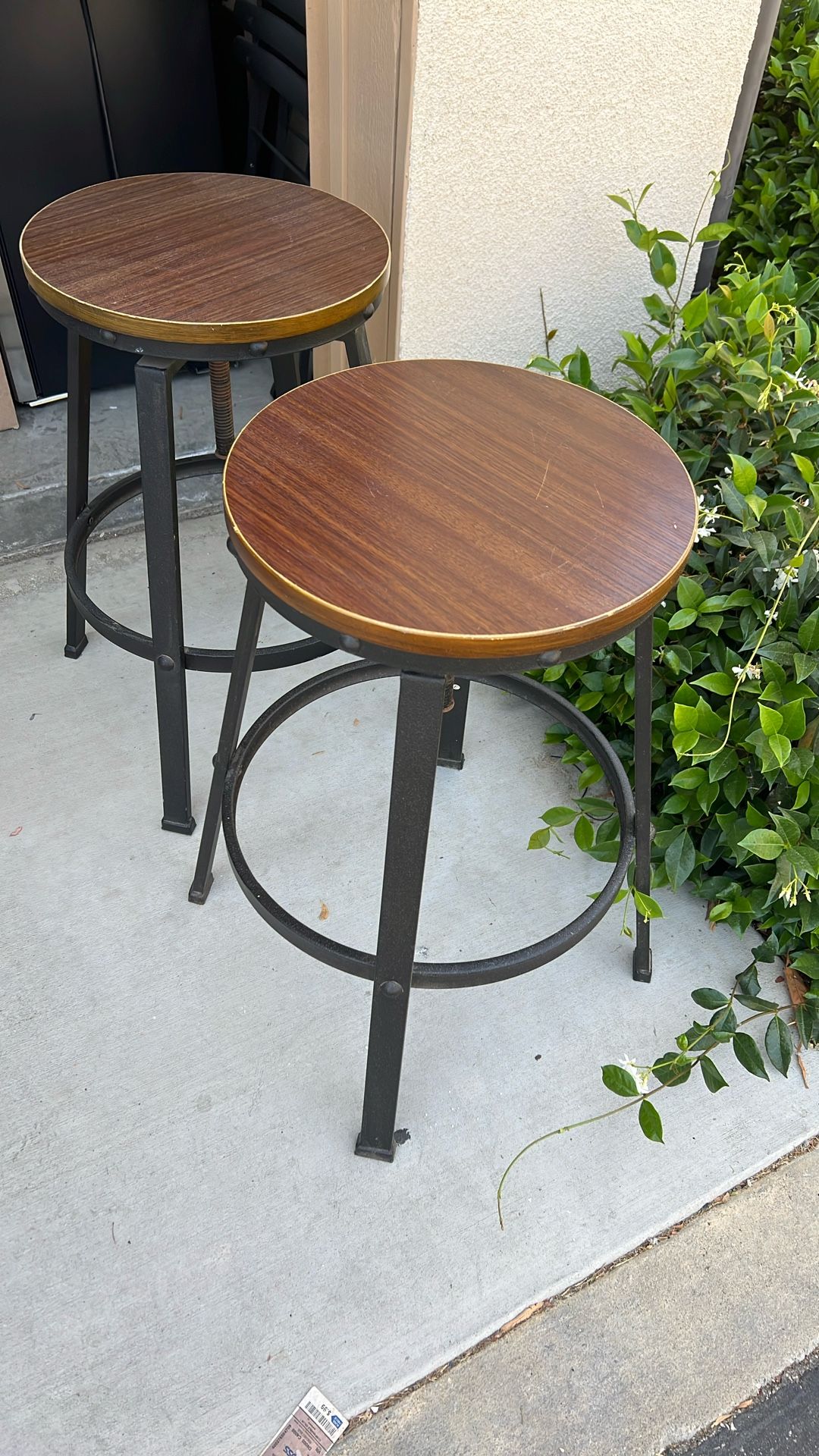 Adjustable Bar stools