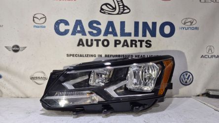 2016-2019 VOLKSWAGEN PASSAT HALOGEN HEADLIGHT USED