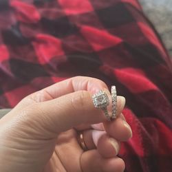 Wedding Band And Engagement Ring Set  