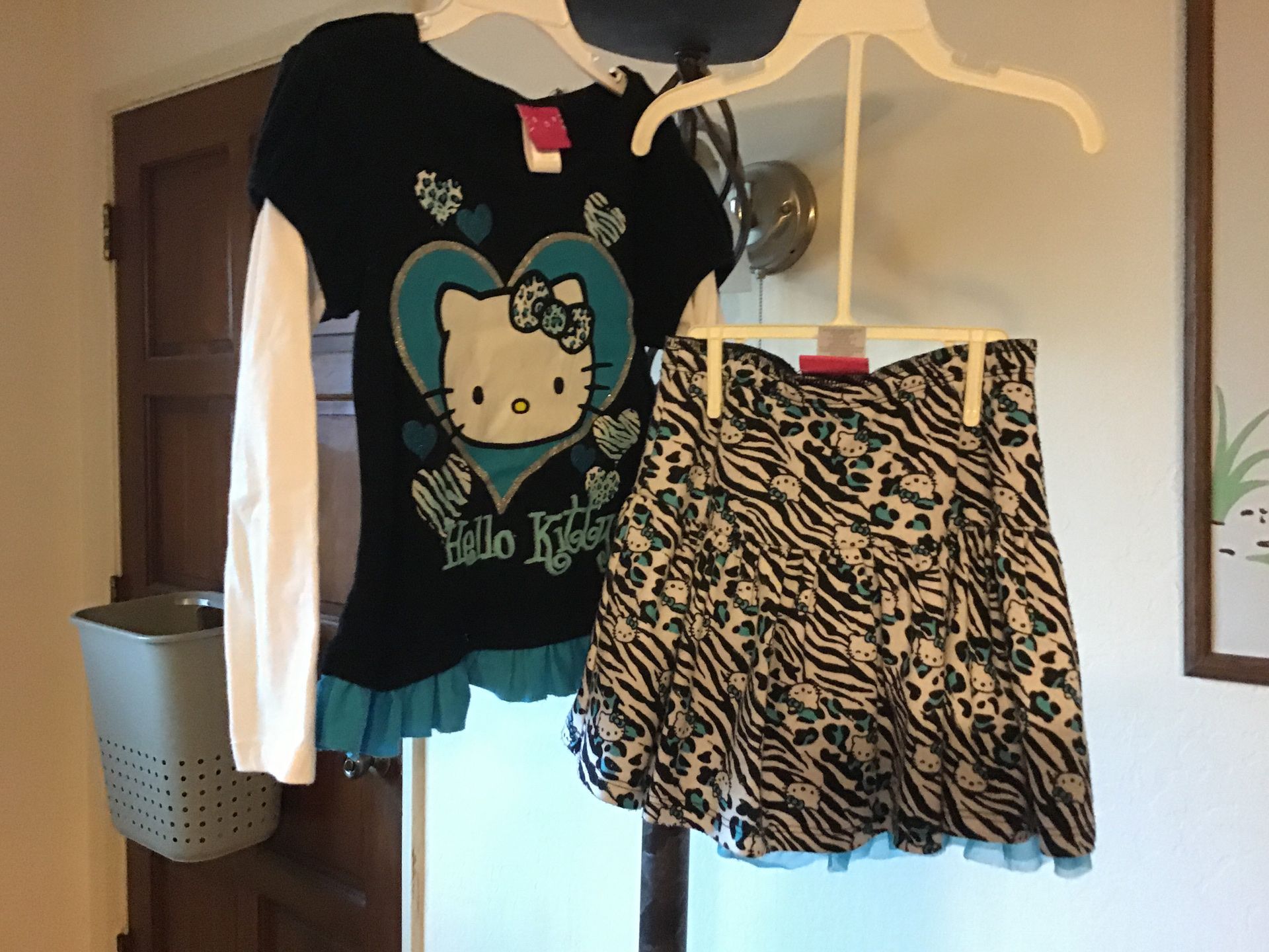 2 Piece Hello Kitty Outfit