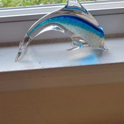 Dolphin Paperweight With Etched "Hawaii ".