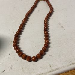 Brown shining Beds Necklace