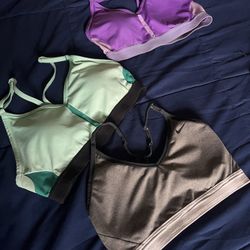 3 Nike Sports Bra- Medium 