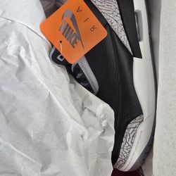 Jordan 3 Black Cement Size 11 DS 