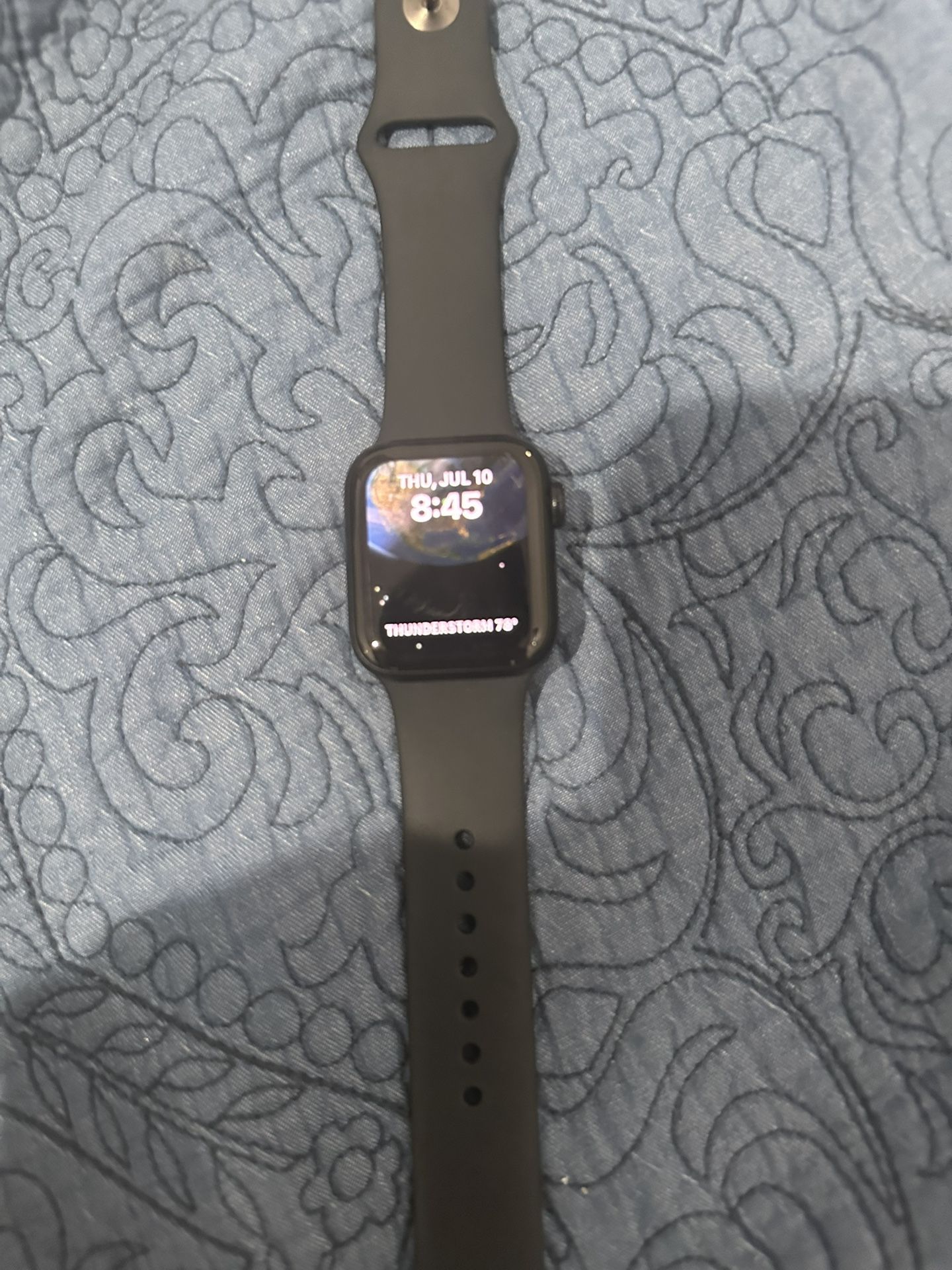 Apple Watch SE