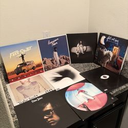 MISC RECORD LOT - RETAIL 4 LOT $286.92