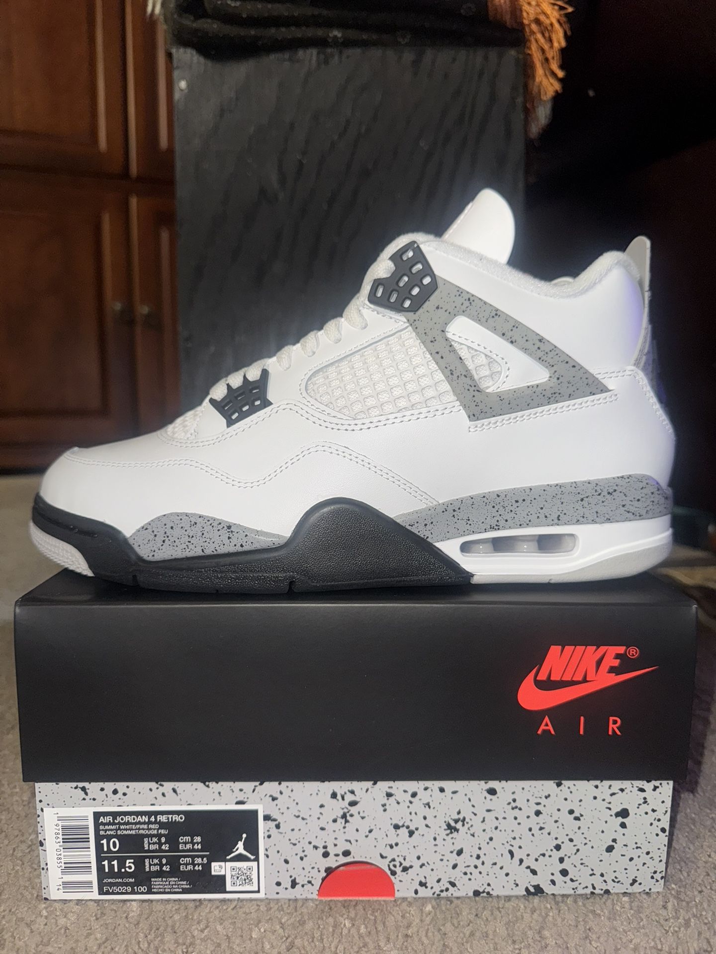 Jordan 4 White Cement
