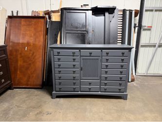 Big dresser $240