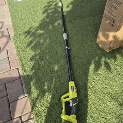 RYOBI 18V CORDLESS  POLE SAW 