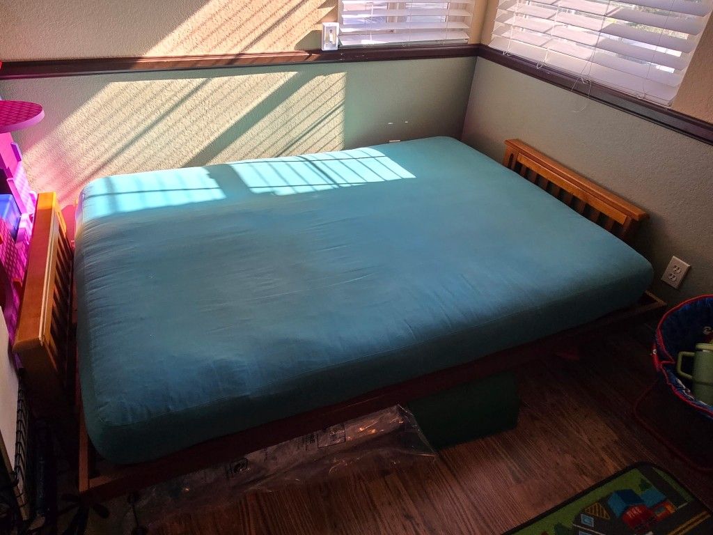 Full Size Futon