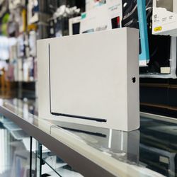 MacBook Pro 13in M3 Chip 1TB 