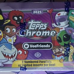 2025 Topps Chrome VeeFriends Hobby Box (Sealed)