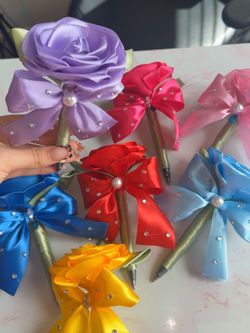 Ribbon flower pens