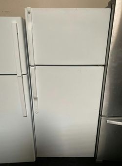 GE Top Mount Refrigerator White