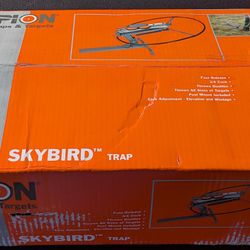 Champion Skybird Trap #40903 – New in Box w/ Foot Release 🎯